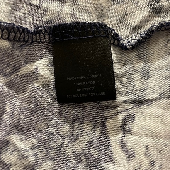 Simply Vera Wang Scoop Neck Long-Sleeve Shirt - Picture 4 of 7